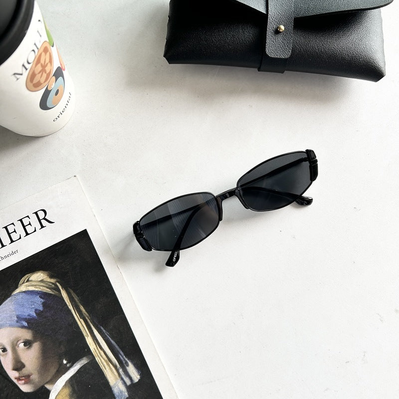 Retro Metal Oval Cats' Eye Sunglasses Female UV Sun Glasses